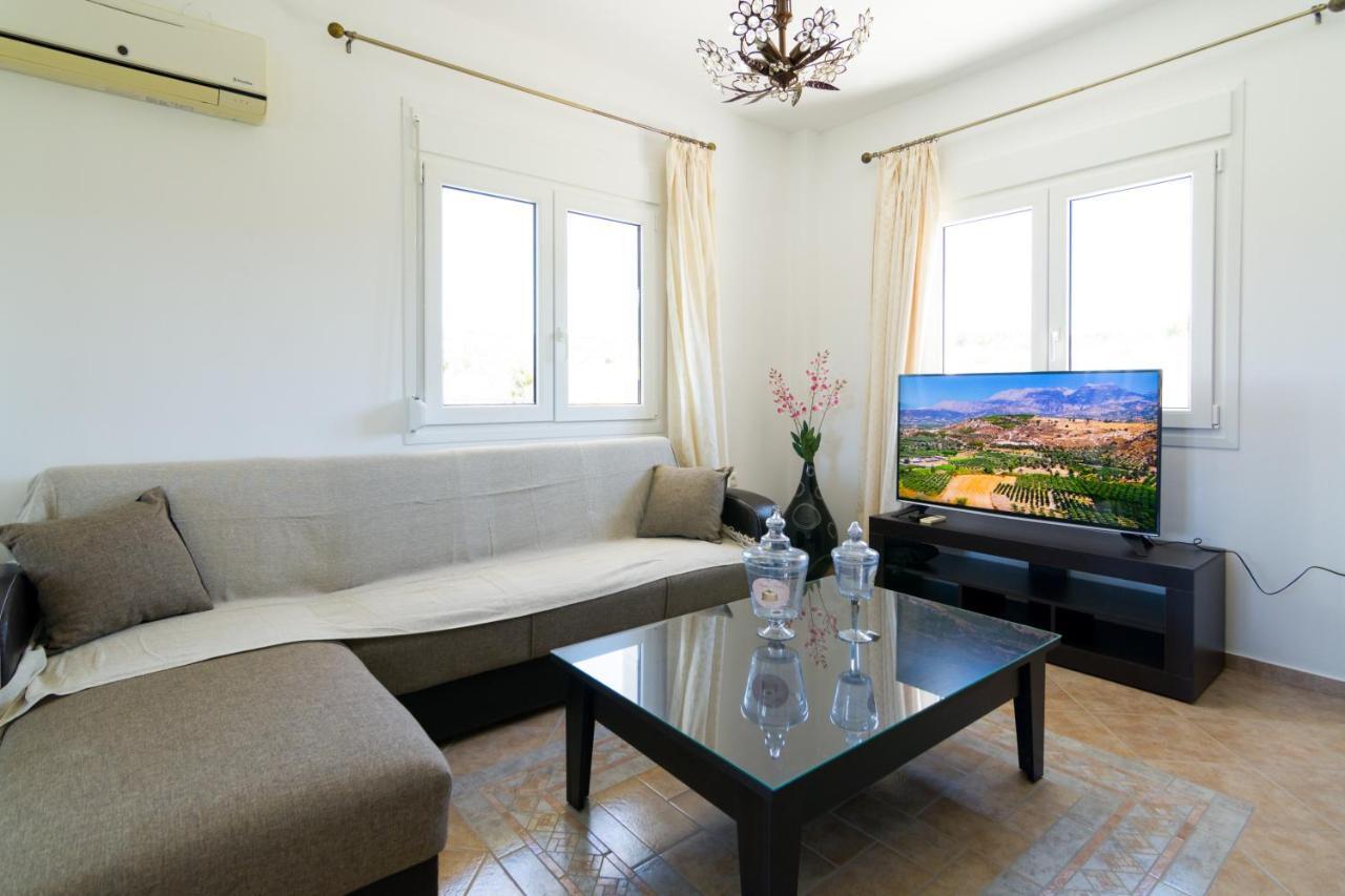 Stratos Palace Elia  Екстериор снимка